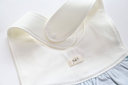 YB-400-009_bavoir robe_anna-bleu_c.webp