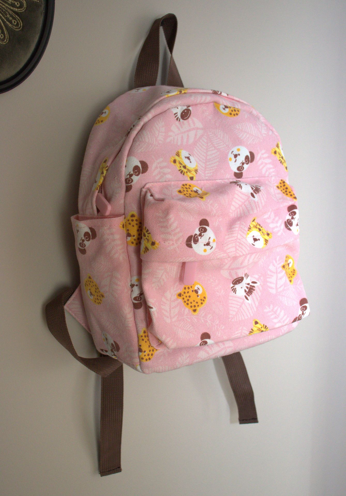YB-200-051_Jungle carnival_Sac à dos-rose_h.webp
