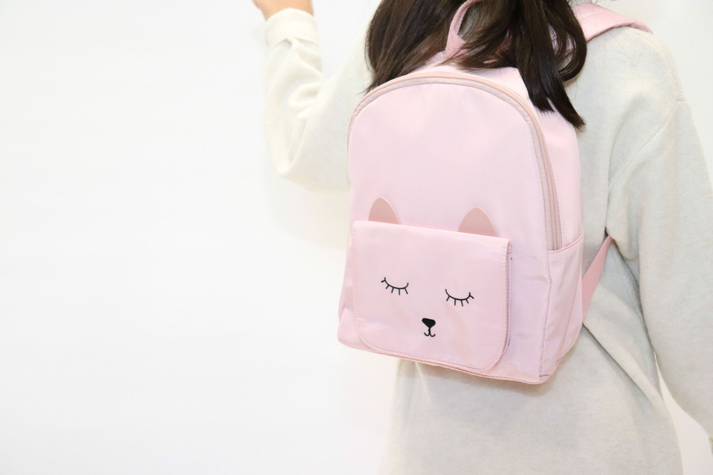 YB-200-040_Mina_Sac à dos-rose_f.webp