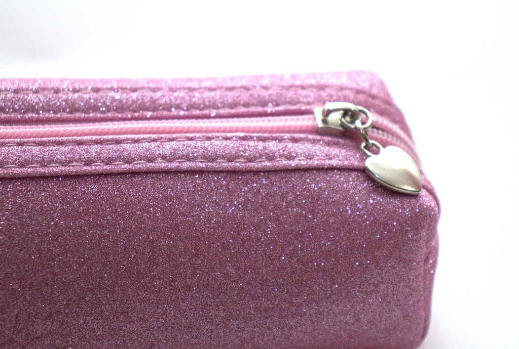 YB-700-030_Moon_Trousse-pailleté Rose_e.webp