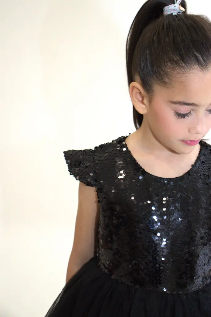 Fiona Black 4.webp