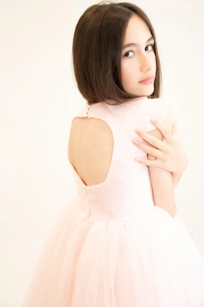 FIONA_ROBE_ROSE_11.webp
