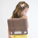 YB-200-034_Le cartable-marron_c.webp