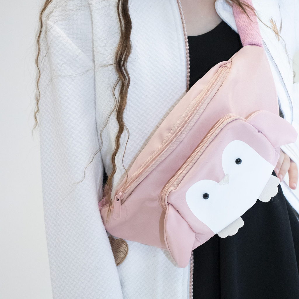 YB-100-085_Miyu_sac banane-rose_d.webp