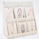 Offre avec présentoir de 36 barrettes, bracelets et élastiques à cheveux - A supprimer